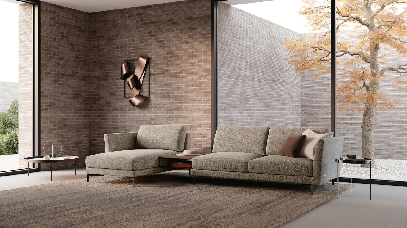 Gregory sofa with integrated coffee table